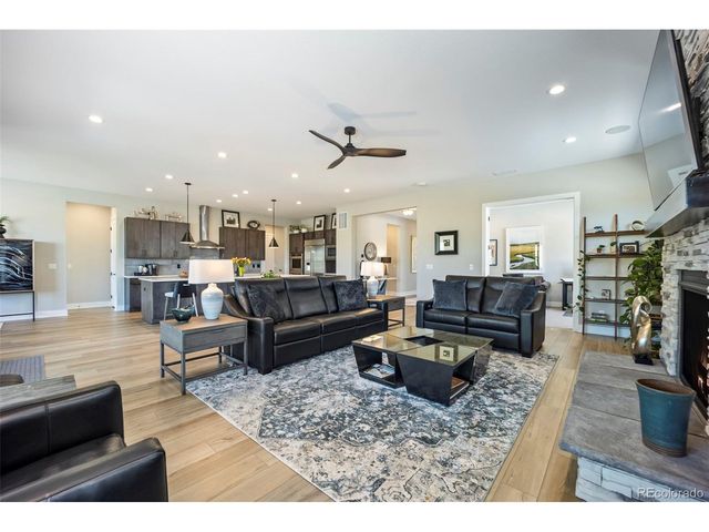 124 Scrubjay Ln, Castle Rock, CO 80104