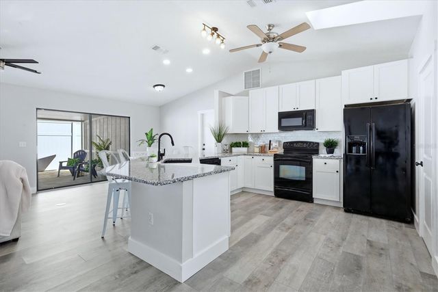 903 72ND ST NW, Bradenton, FL 34209