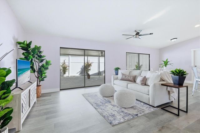 903 72ND ST NW, Bradenton, FL 34209