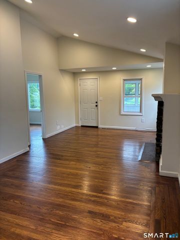 170 Short Beach Road, Branford, CT 06405