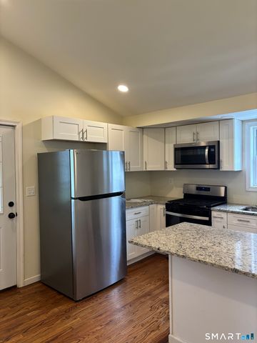 170 Short Beach Road, Branford, CT 06405