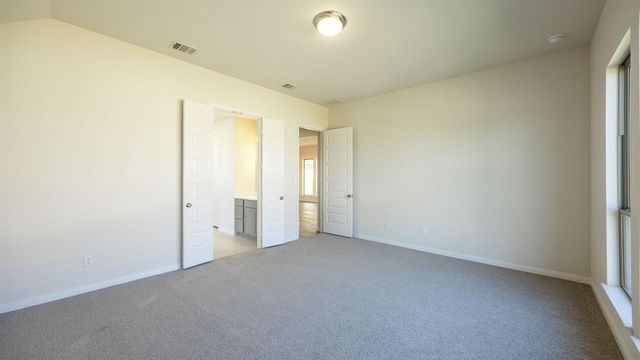 126 Bauer LOOP, Liberty Hill, TX 78642