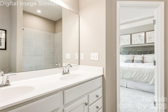 2509 Barnwood Way, Charlotte, NC 28216