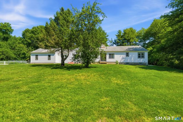 965 West River Street, Milford, CT 06461