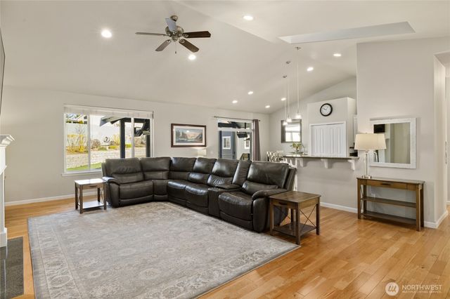 1407 N Canterbury Drive, Ellensburg, WA 98926