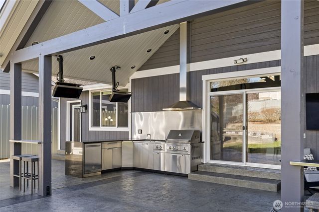 1407 N Canterbury Drive, Ellensburg, WA 98926