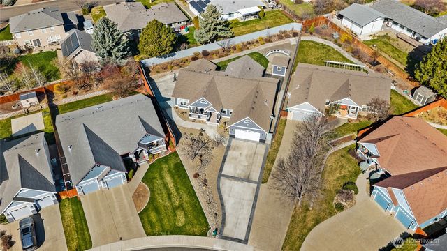 1407 N Canterbury Drive, Ellensburg, WA 98926