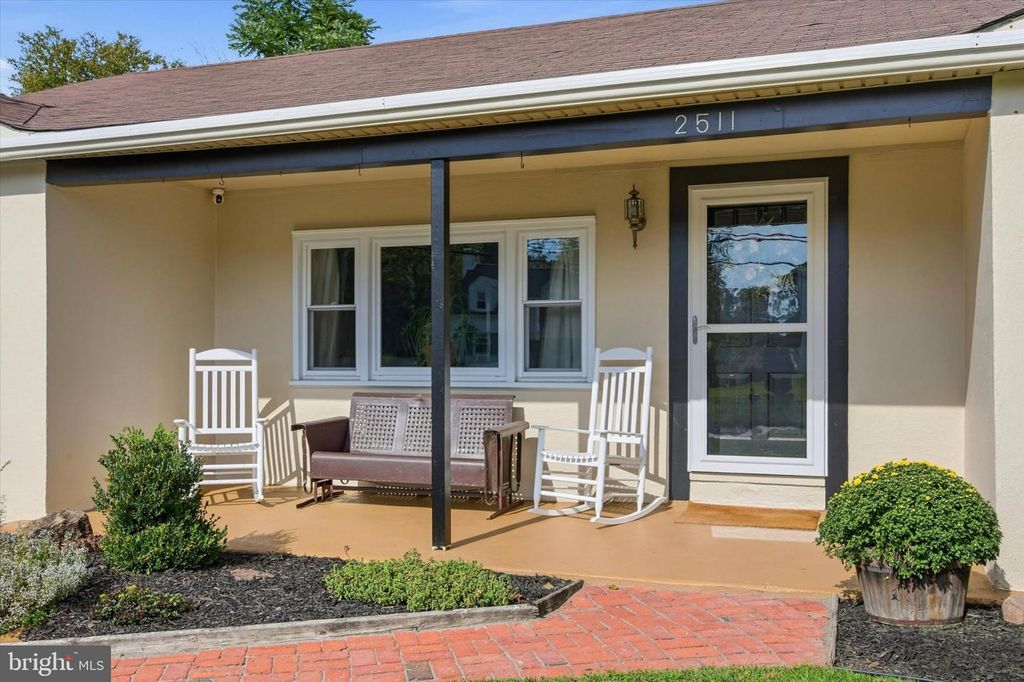 2511 SWEDE RD #, NORRISTOWN, PA 19401 — photo 2
