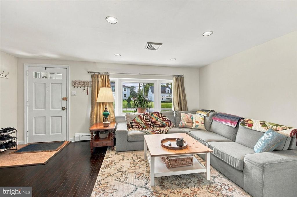 2511 SWEDE RD #, NORRISTOWN, PA 19401 — photo 4