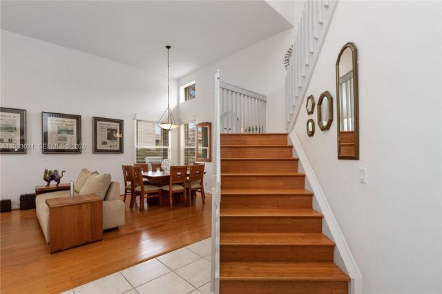 4128 Amber Ln, Weston, FL 33331