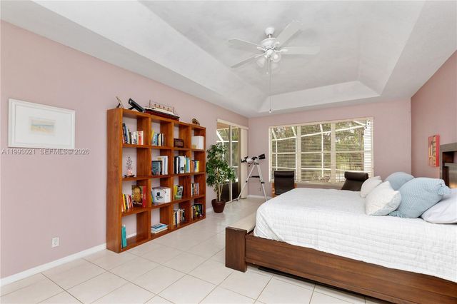 4128 Amber Ln, Weston, FL 33331