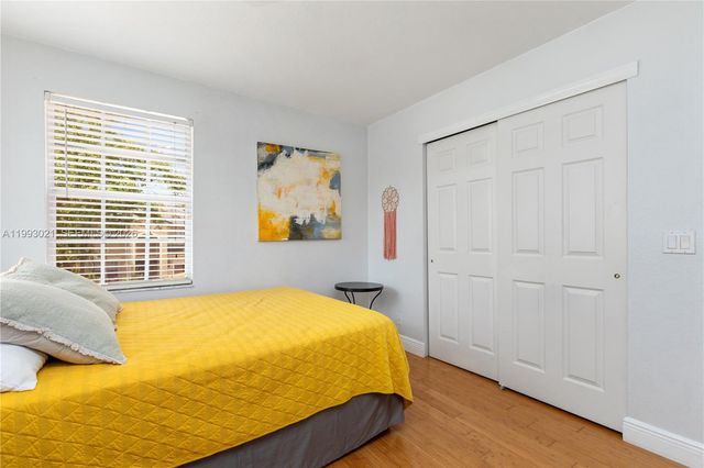 4128 Amber Ln, Weston, FL 33331