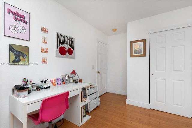 4128 Amber Ln, Weston, FL 33331