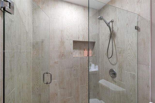 4128 Amber Ln, Weston, FL 33331