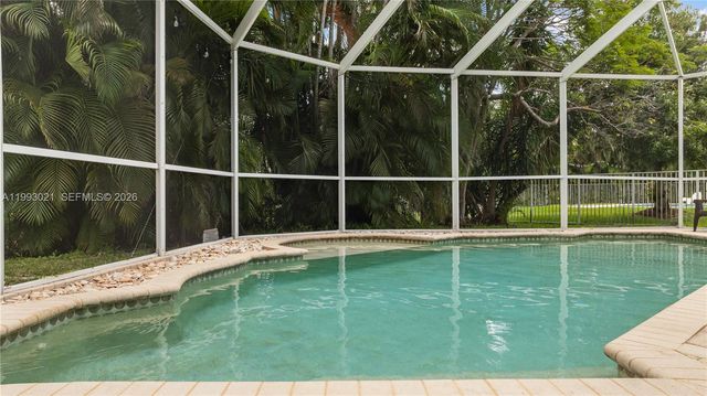 4128 Amber Ln, Weston, FL 33331