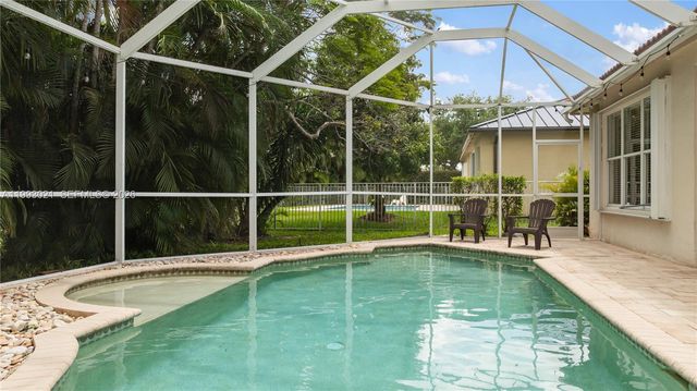 4128 Amber Ln, Weston, FL 33331