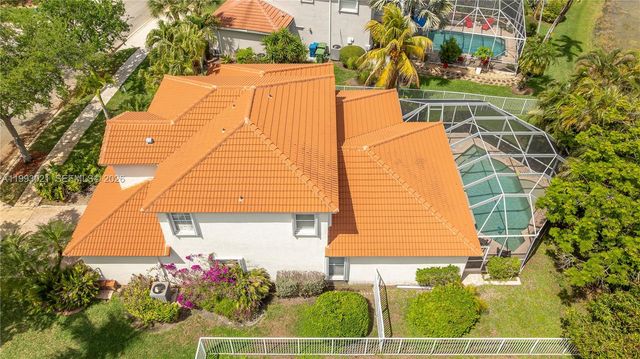 4128 Amber Ln, Weston, FL 33331