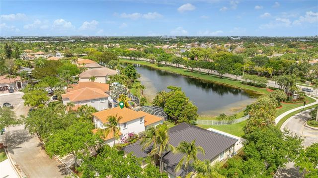 4128 Amber Ln, Weston, FL 33331