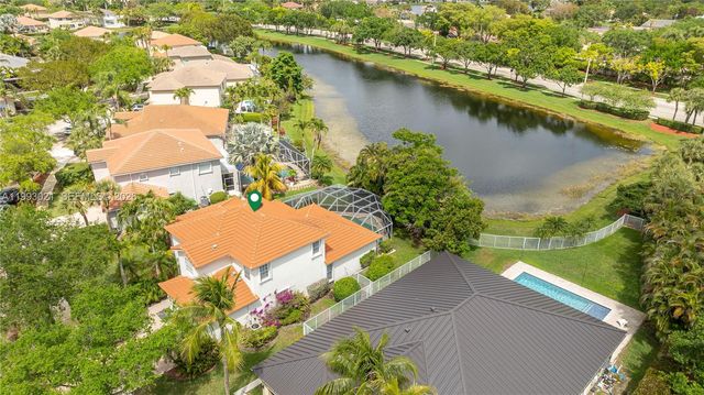 4128 Amber Ln, Weston, FL 33331