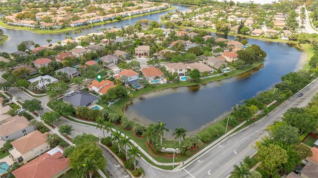 4128 Amber Ln, Weston, FL 33331