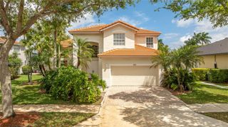 4128 Amber Ln, Weston, FL 33331
