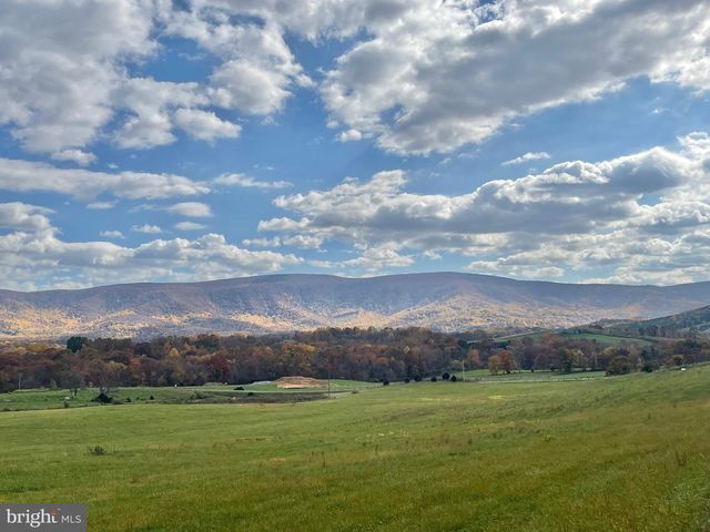 9 BUCK MOUNTAIN RD, Bentonville, VA 22610