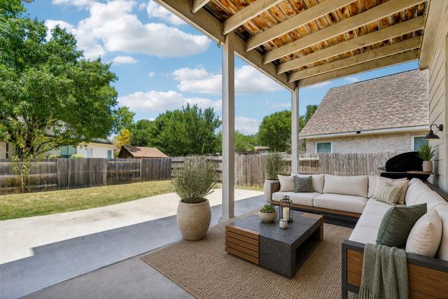 2307 Hayfield SQ, Pflugerville, TX 78660