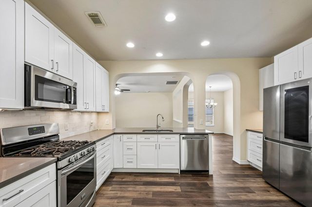 2307 Hayfield SQ, Pflugerville, TX 78660