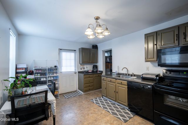 94 Howard Street, Cohoes, NY 12047