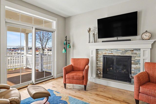 404 W Loomis Street, Ludington, MI 49431