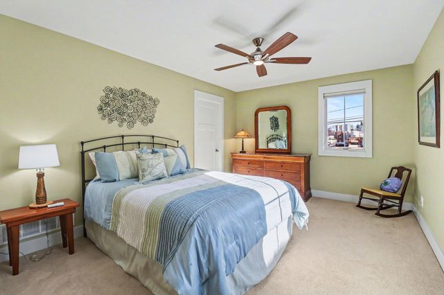 404 W Loomis Street, Ludington, MI 49431