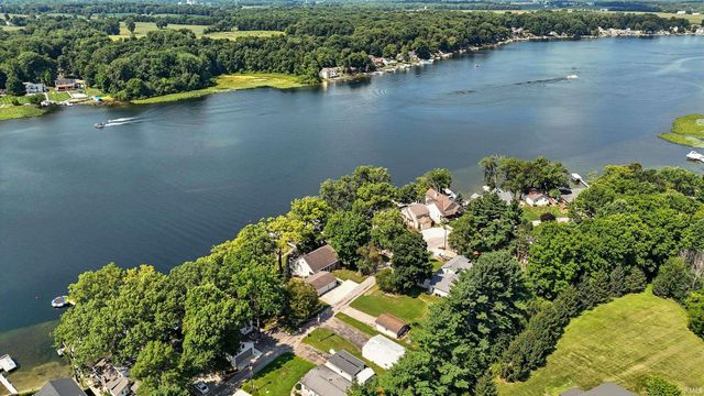 10500 E 640 S, Hudson, IN 46747