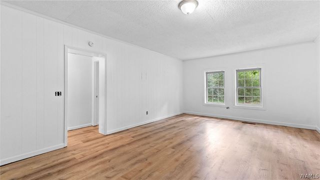 45 Graham, West Blocton, AL 35184