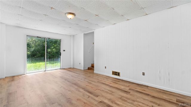 45 Graham, West Blocton, AL 35184