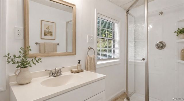 45 Graham, West Blocton, AL 35184