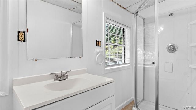 45 Graham, West Blocton, AL 35184