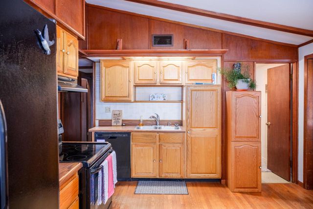 16422 82nd STREET, Bristol, WI 53104