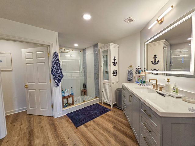 8500 Margate Cir Apt 109, Myrtle Beach, SC 29572