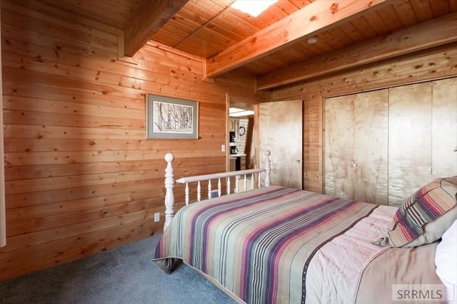 3882 S Goose Bay Drive, Island Park, ID 83429