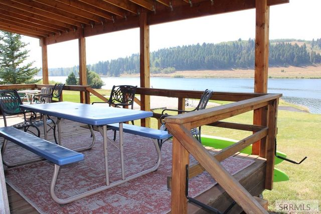 3882 S Goose Bay Drive, Island Park, ID 83429