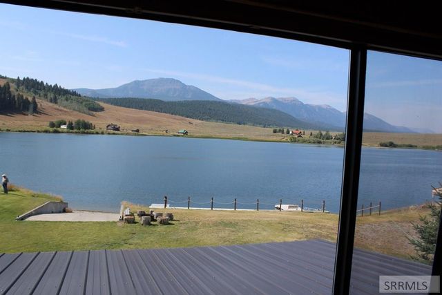 3882 S Goose Bay Drive, Island Park, ID 83429