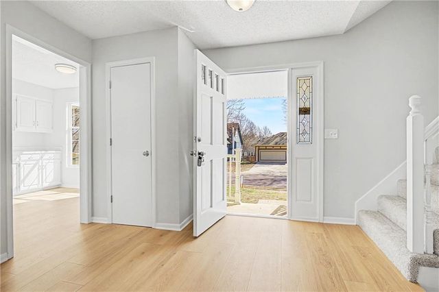 15214 Horton Street, Overland Park, KS 66223