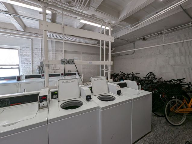 5417 N Kenmore Avenue 202, Chicago, IL 60640