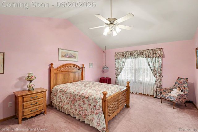8183 Prestwick Lane, Washington Township, MI 48095