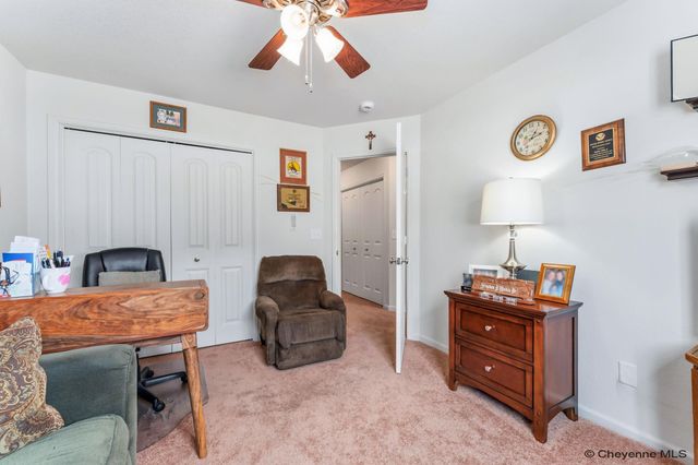 4025 GUNSMOKE RD, Cheyenne, WY 82001