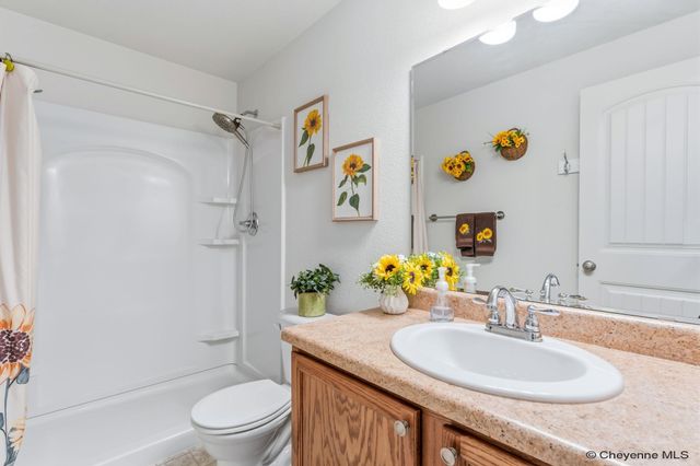 4025 GUNSMOKE RD, Cheyenne, WY 82001
