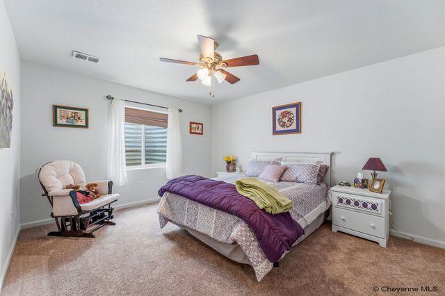 4025 GUNSMOKE RD, Cheyenne, WY 82001