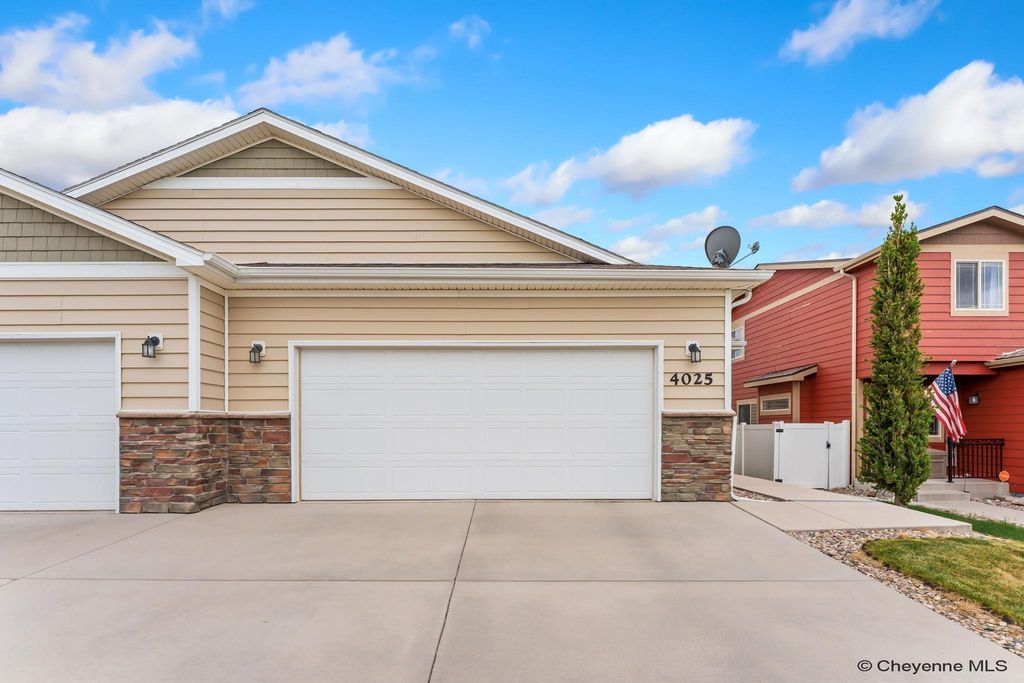 4025 GUNSMOKE RD, Cheyenne, WY 82001