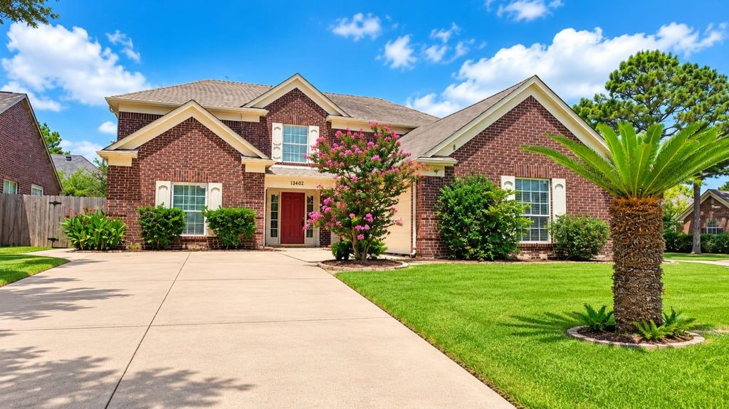 13202 Terralyn Way, Sugar Land, TX 77478