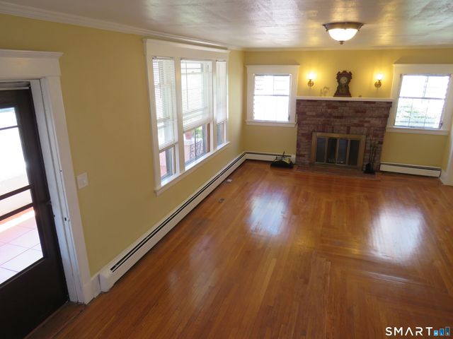 95 Church Street, West Haven, CT 06516